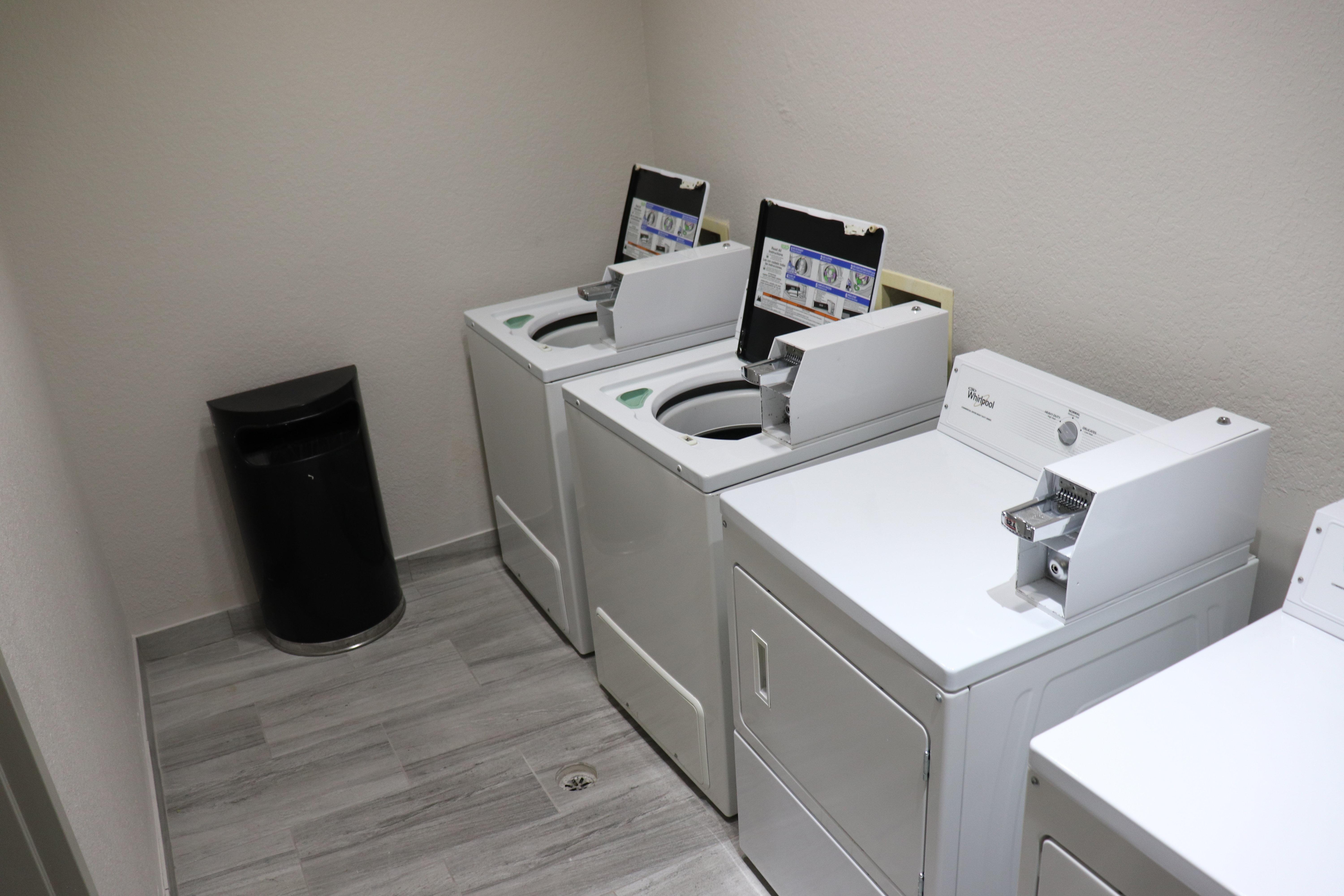 Holiday Inn Express Hotel & Suites Clearwater Us 19 North By Ihg Bagian luar foto